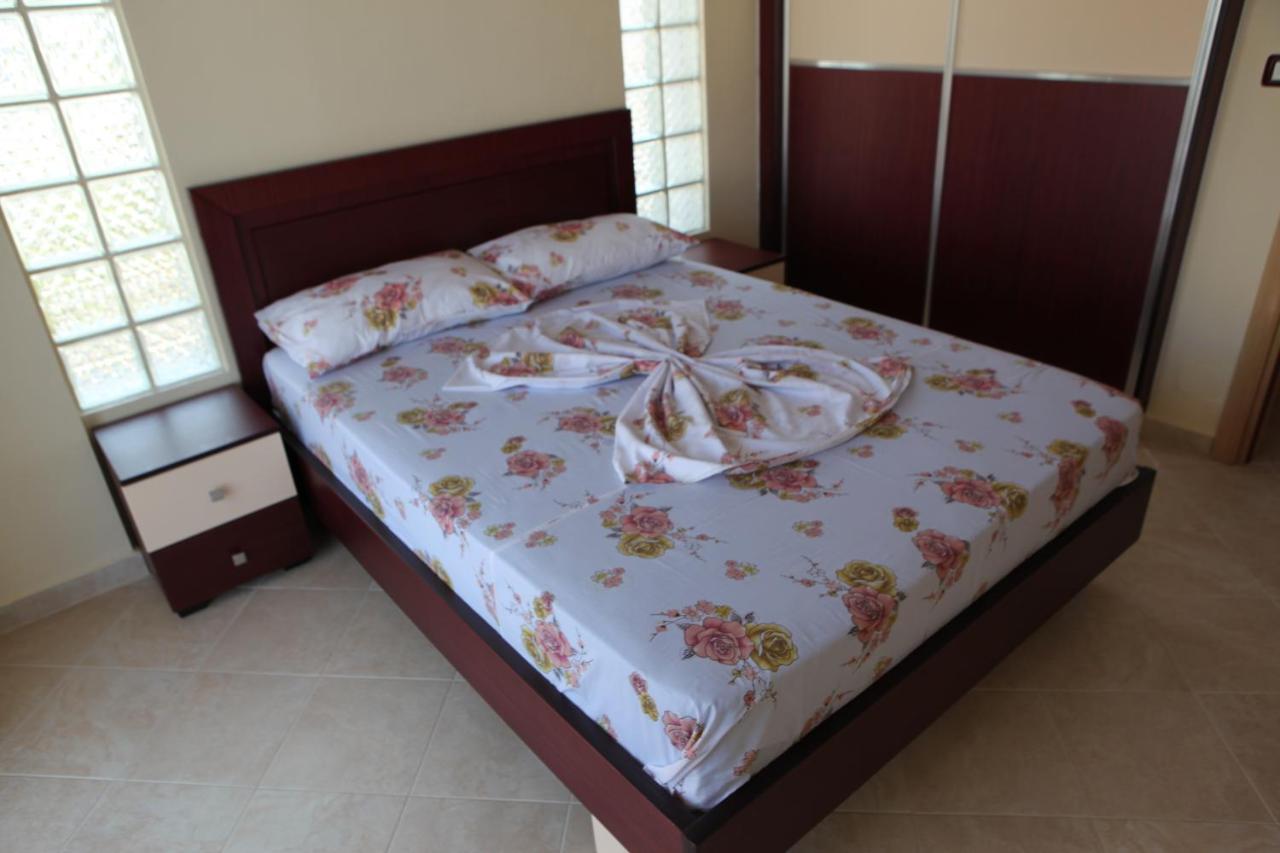 סרנדה Bakija Apartments חדר תמונה